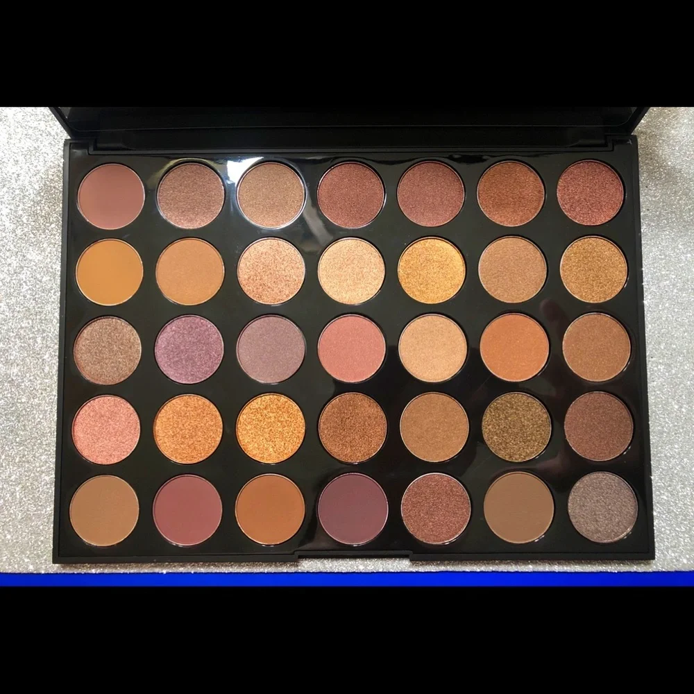 BNIB! Morphe DOPE TAUPE Eyeshadow Palette 35T 🎨